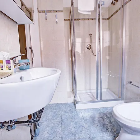 Pellicano Bed & Breakfast 4*