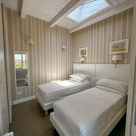 Pellicano 4*