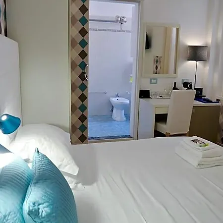 فندق مبيت وإفطار Pellicano ريجّو دي كالابريا