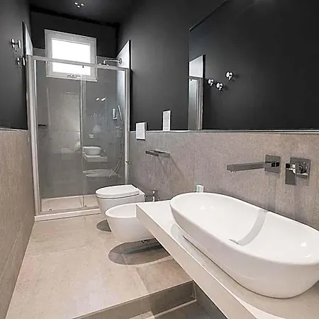 Oda ve Kahvaltı Pellicano 4*