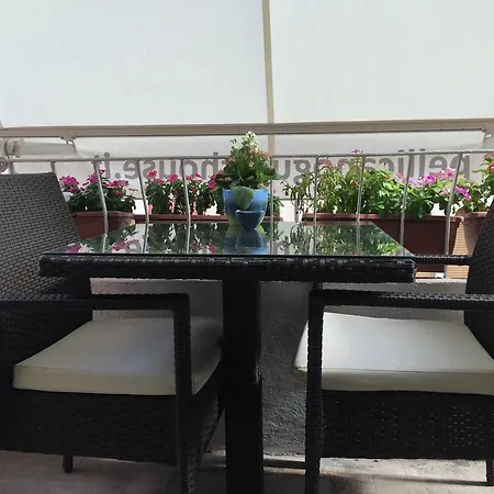 Pellicano Couette-café