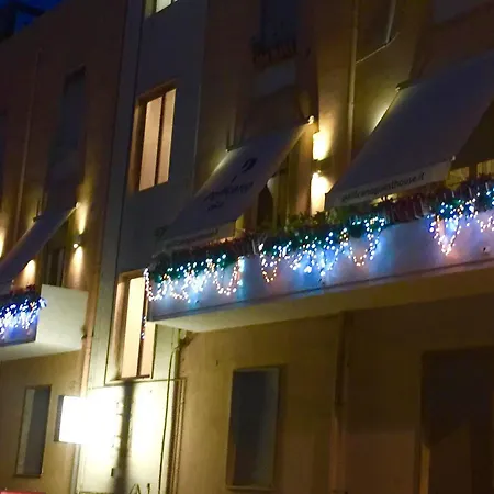 Nocleg ze śniadaniem Pellicano 4*