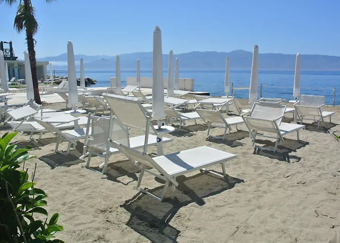 Pellicano Oda ve Kahvaltı Reggio di Calabria